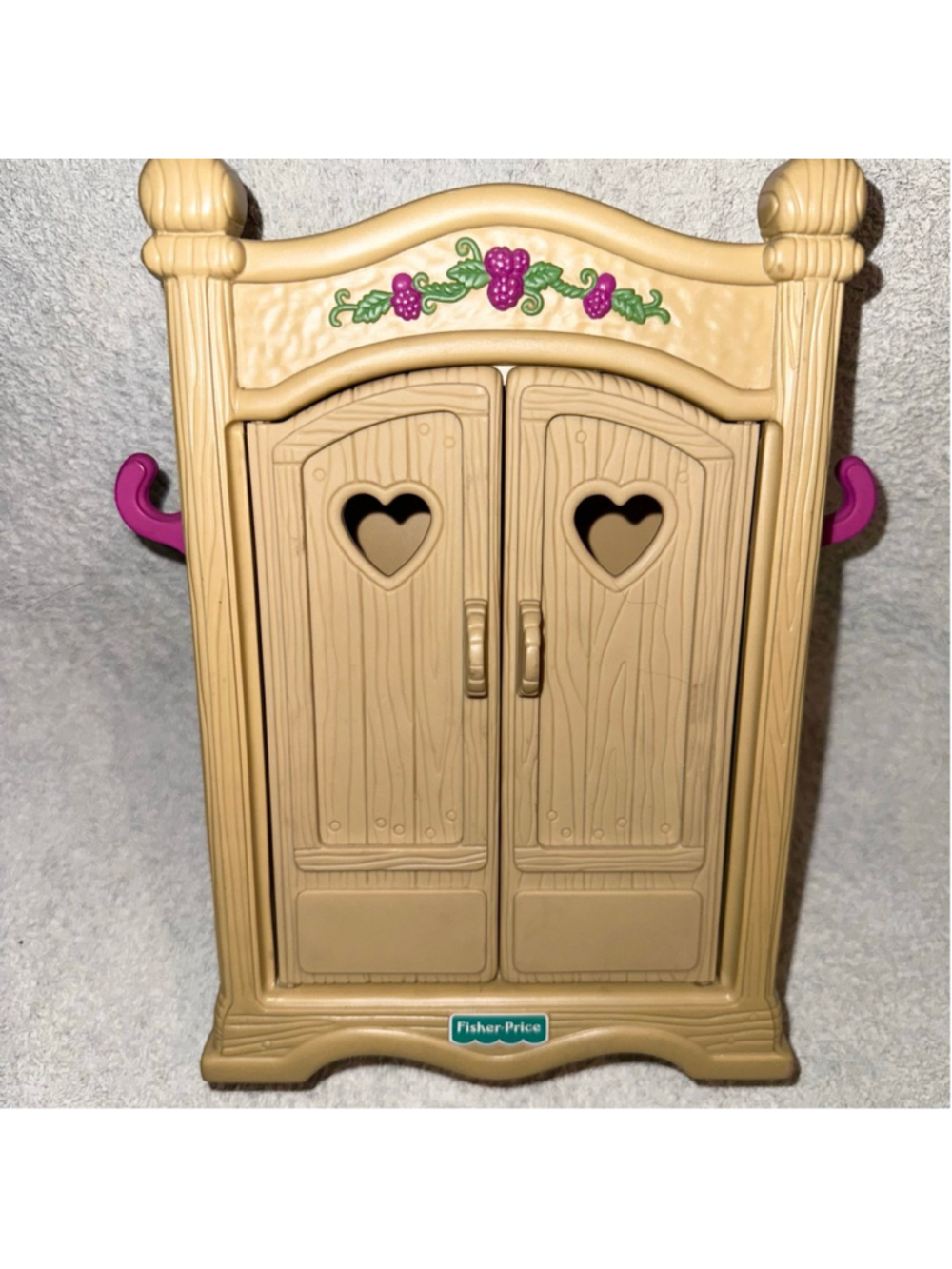 Vintage 1998 Fisher Price Briarberry Bear Toy Wardrobe Closet Armoire Furniture